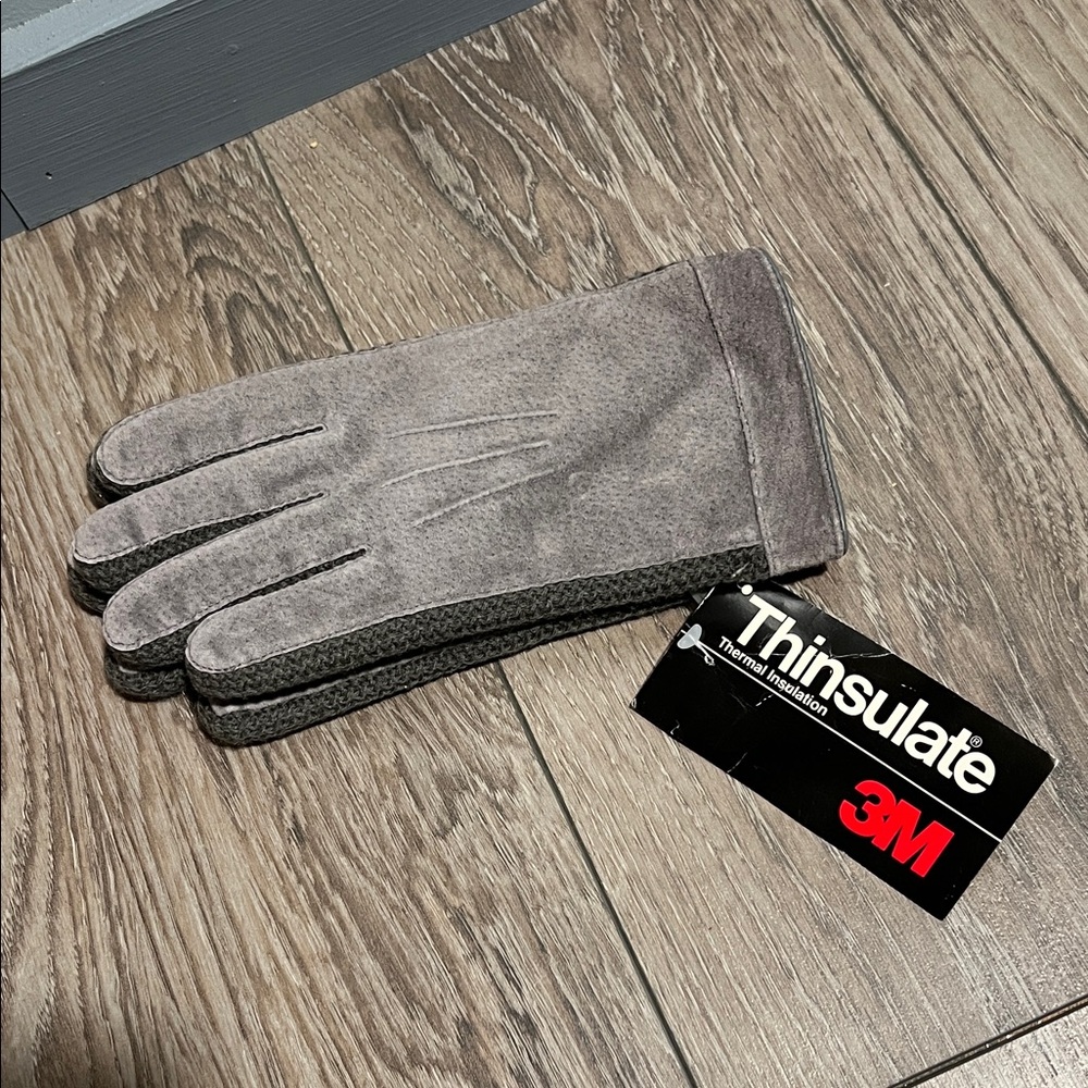 NWT 3m Thinsulate size medium grey gloves